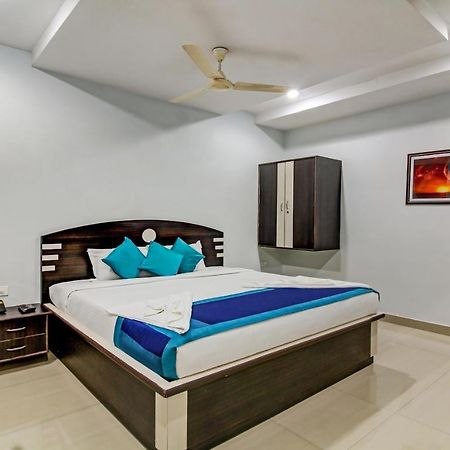 Hotel S Y N Residency Хидерабад Екстериор снимка